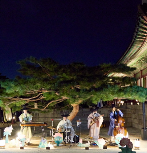 /upload/music/cover/471_Under the Moonlight - RYUL_박상흠.jpg